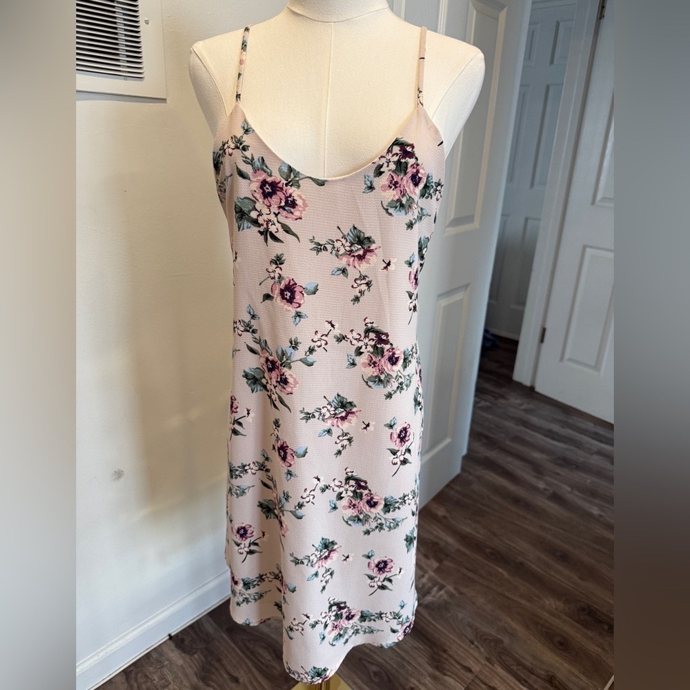 🌸 Audrey 3+1 Floral Slip Dress – Crisscross Back